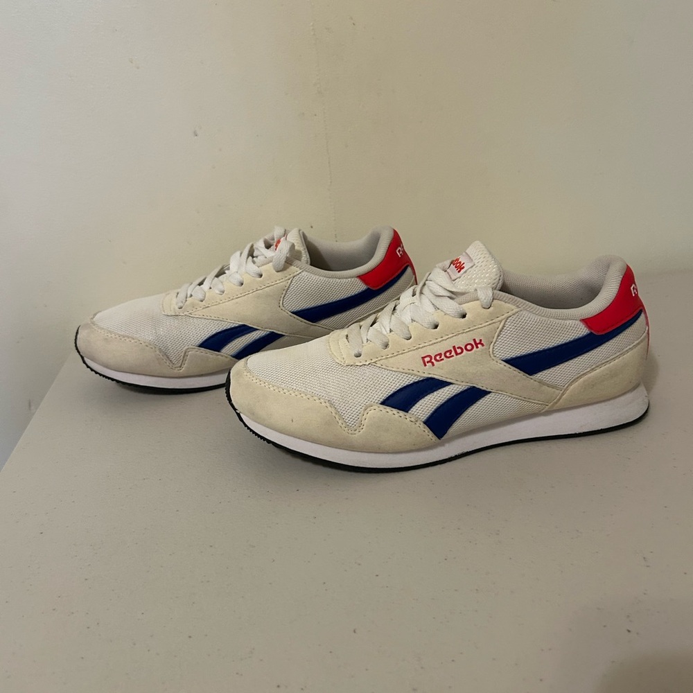 Reebok Women’s Classic Royal Jogger 3.0  Sz 6.5 Americana Red White Blue Low-Top